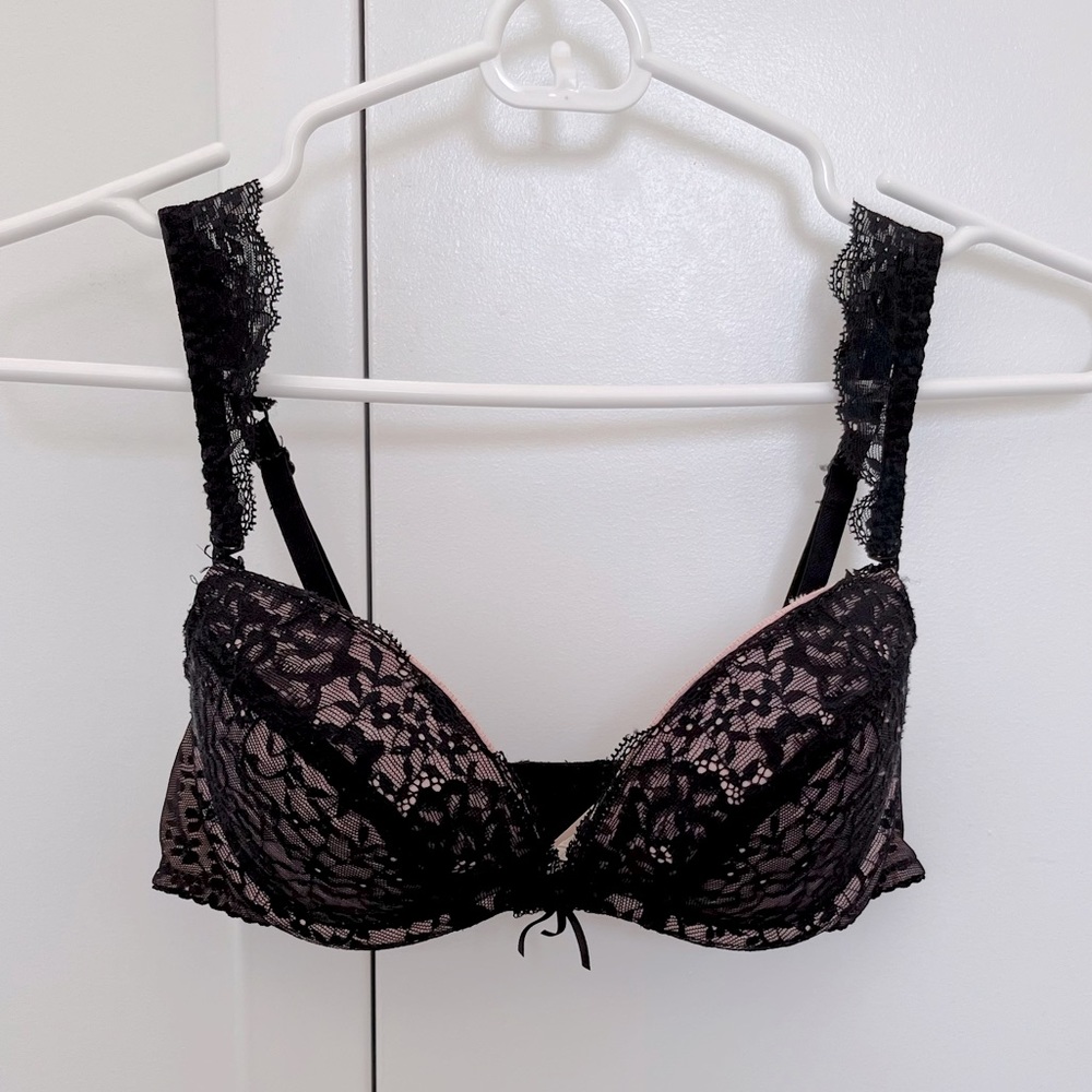 Eve's temptation bra size 70C/32C